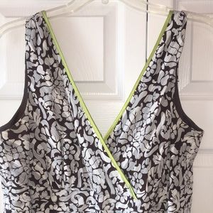 Dress. Size 18W.  Brown w/ green trim. V-neck